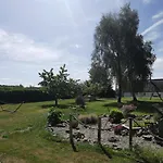 Διαμέρισμα Ruegenferienhaus - Hafen Schaprode