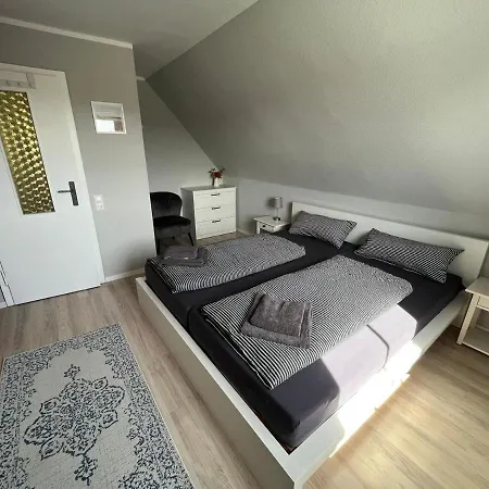 Ruegenferienhaus - Hafen