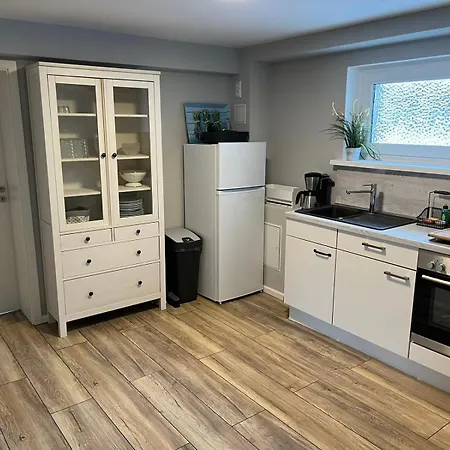 아파트 Ruegenferienhaus - Hafen *