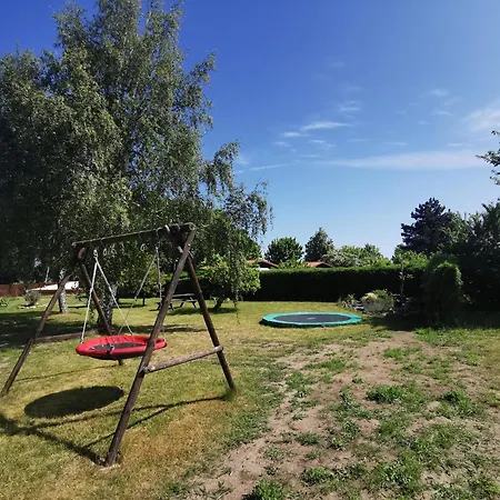 Ruegenferienhaus - Hafen 아파트 *