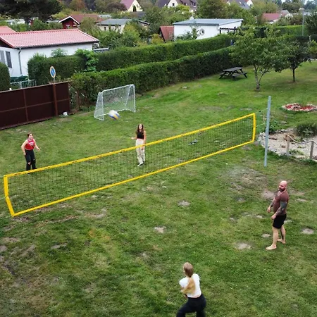 Ruegenferienhaus - Hafen *