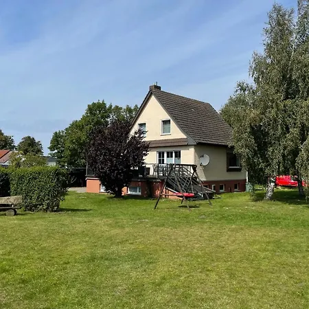 Ruegenferienhaus - Hafen